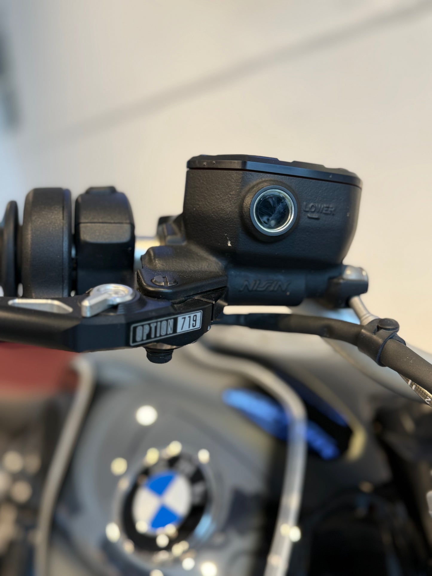 BMW R nineT Pure 100th Anniversary 2023