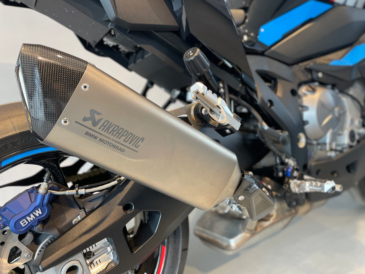 BMW M1000XR 2024