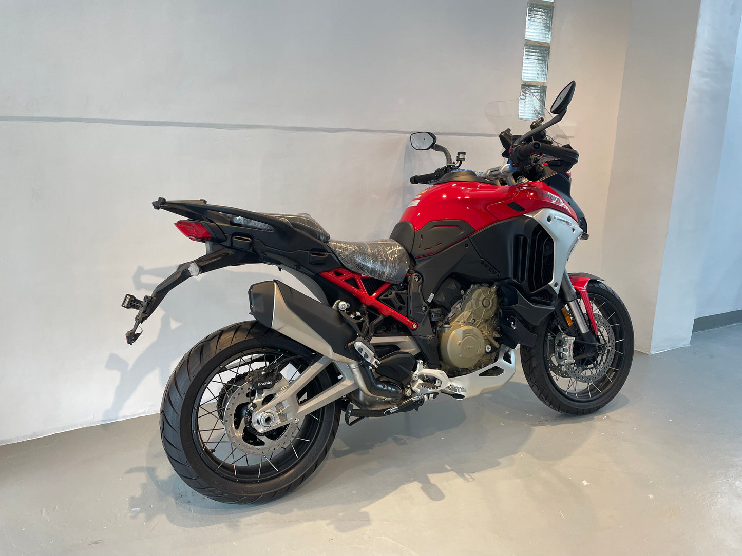 Ducati Multistrada V4 Rally | Premium Adventure Bike