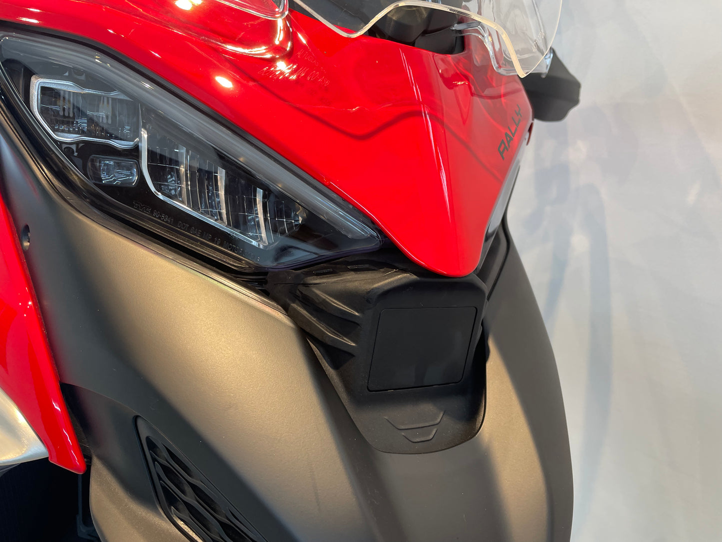 Ducati Multistrada V4 Rally | Premium Adventure Bike