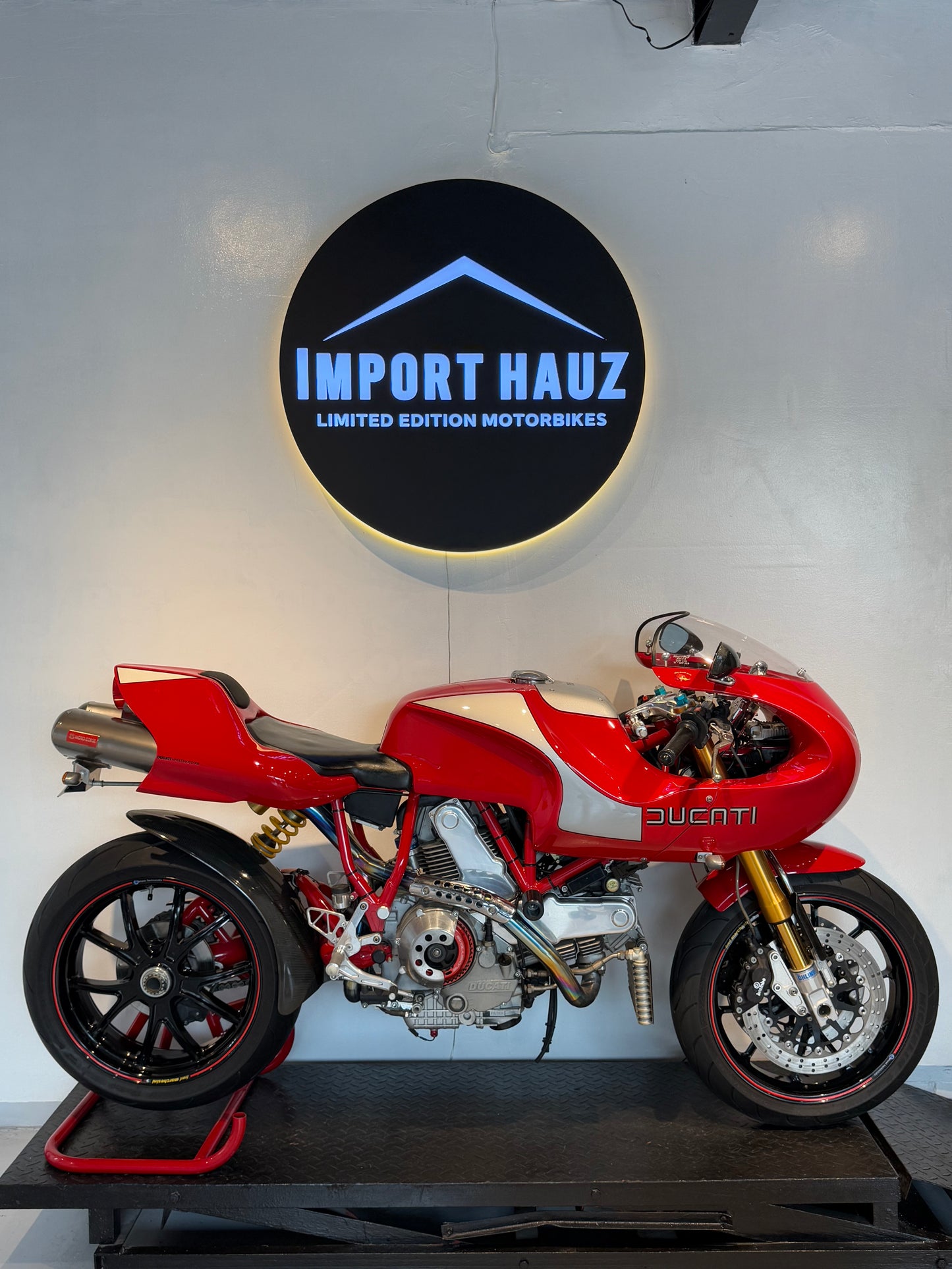 Ducati MH900e 2001